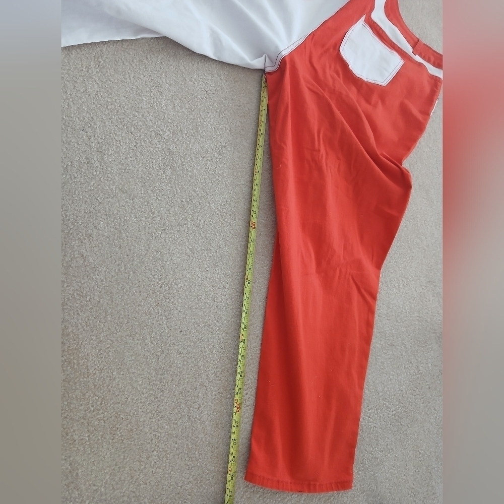 Ashley Stewart distressed red/white colorblock jeans. Size 26 NWT. Fl - Picture 6 of 7